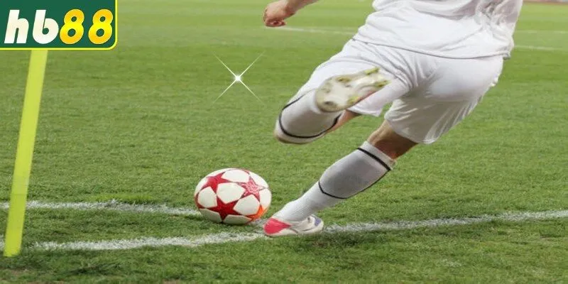 Kinh nghiệm chơi luôn thắng là quan sát thời điểm diễn ra các quả phạt góc